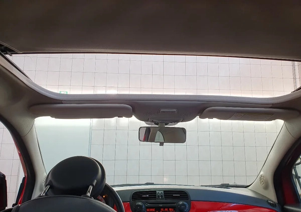 Fiat 500 cena 29999 przebieg: 117000, rok produkcji 2014 z Kamieńsk małe 742